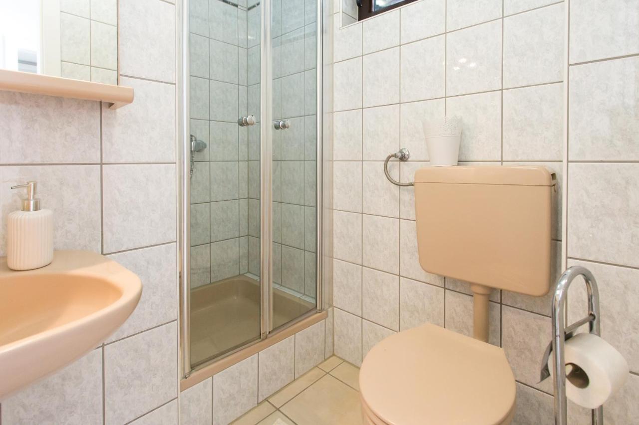 Apartmani Stanic Seget Vranjica Exteriör bild