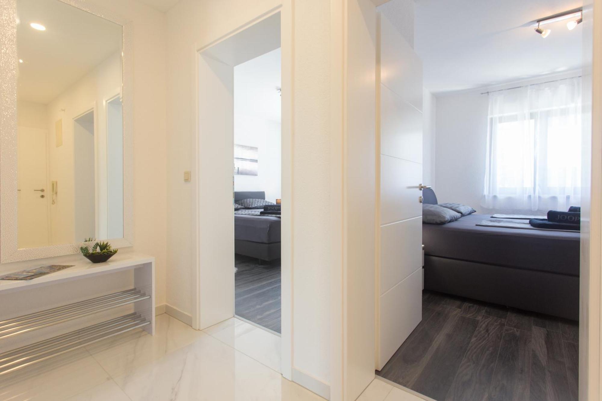 Apartmani Stanic Seget Vranjica Rum bild