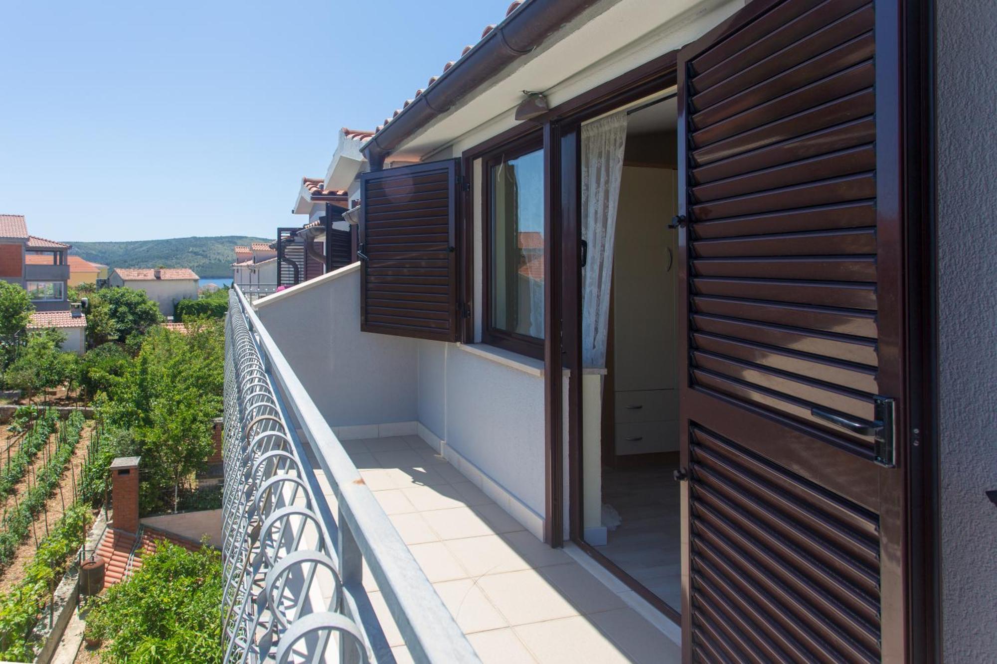 Apartmani Stanic Seget Vranjica Rum bild