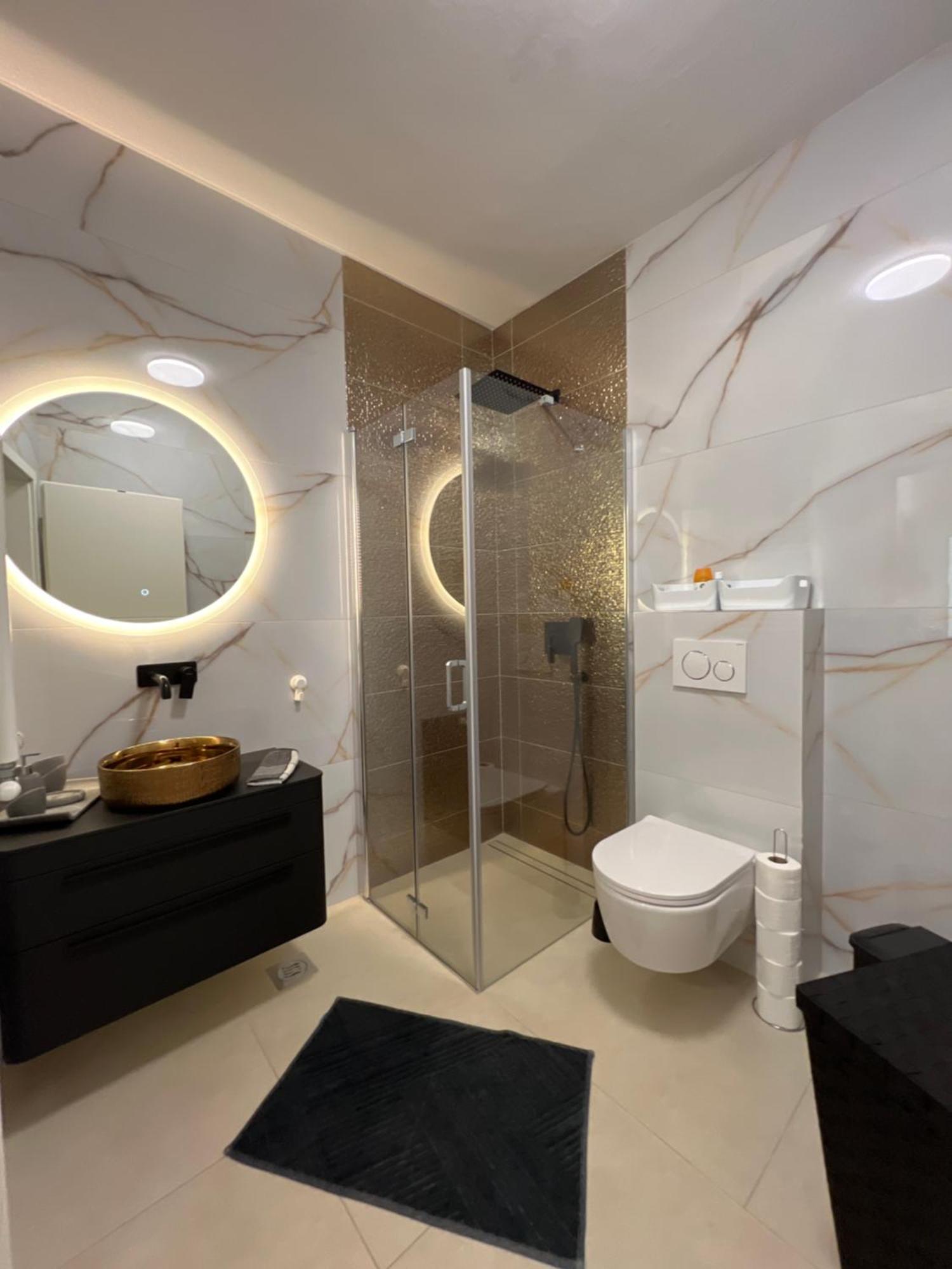 Apartmani Stanic Seget Vranjica Exteriör bild