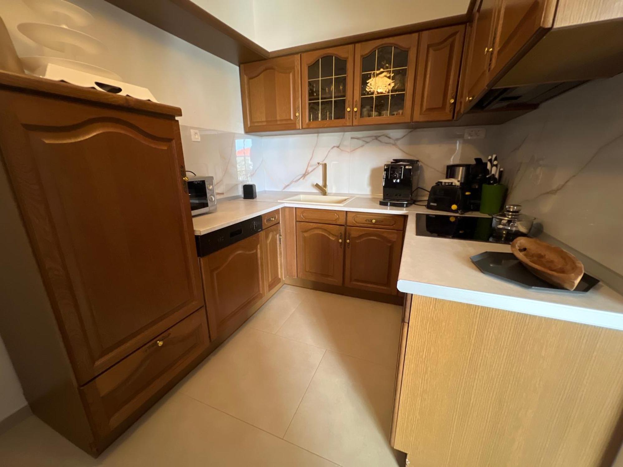 Apartmani Stanic Seget Vranjica Exteriör bild