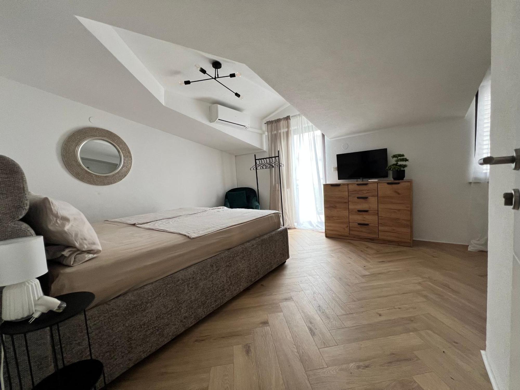 Apartmani Stanic Seget Vranjica Exteriör bild