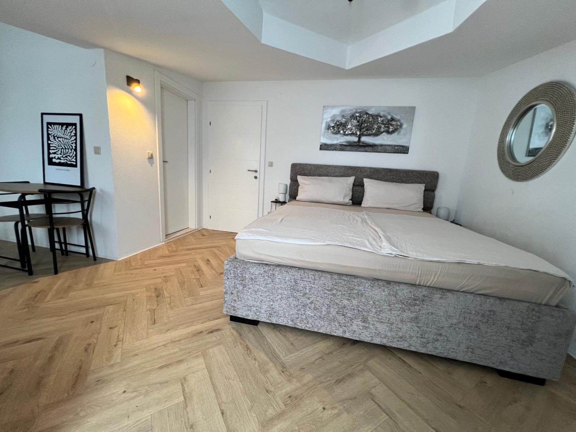 Apartmani Stanic Seget Vranjica Exteriör bild